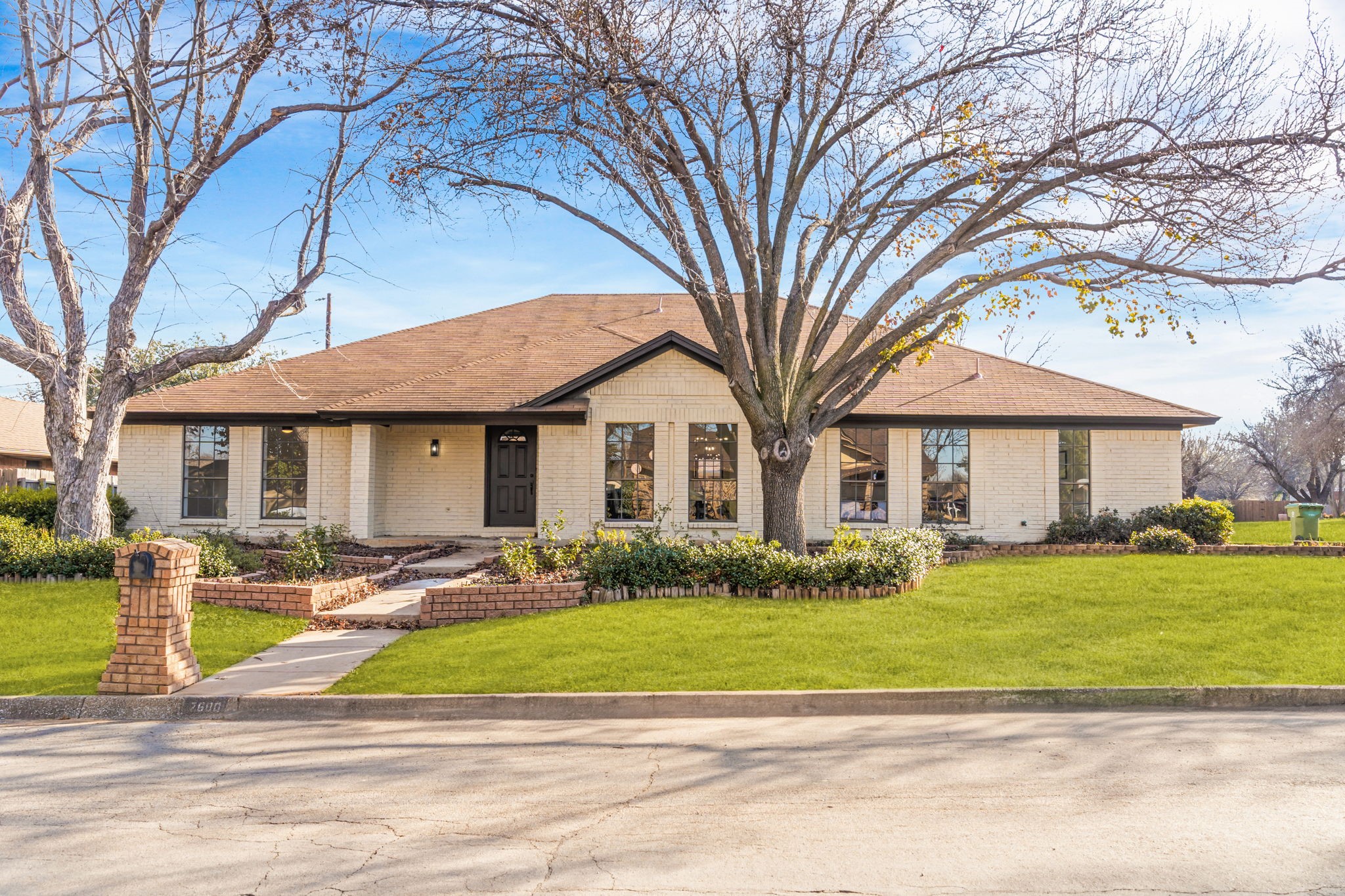 7600 Ford Drive North Richland Hills TX 76182
