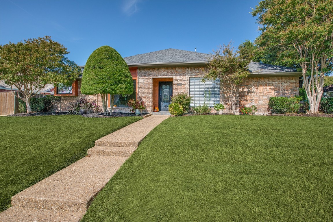 1201 Lochness Lane Garland TX 75044