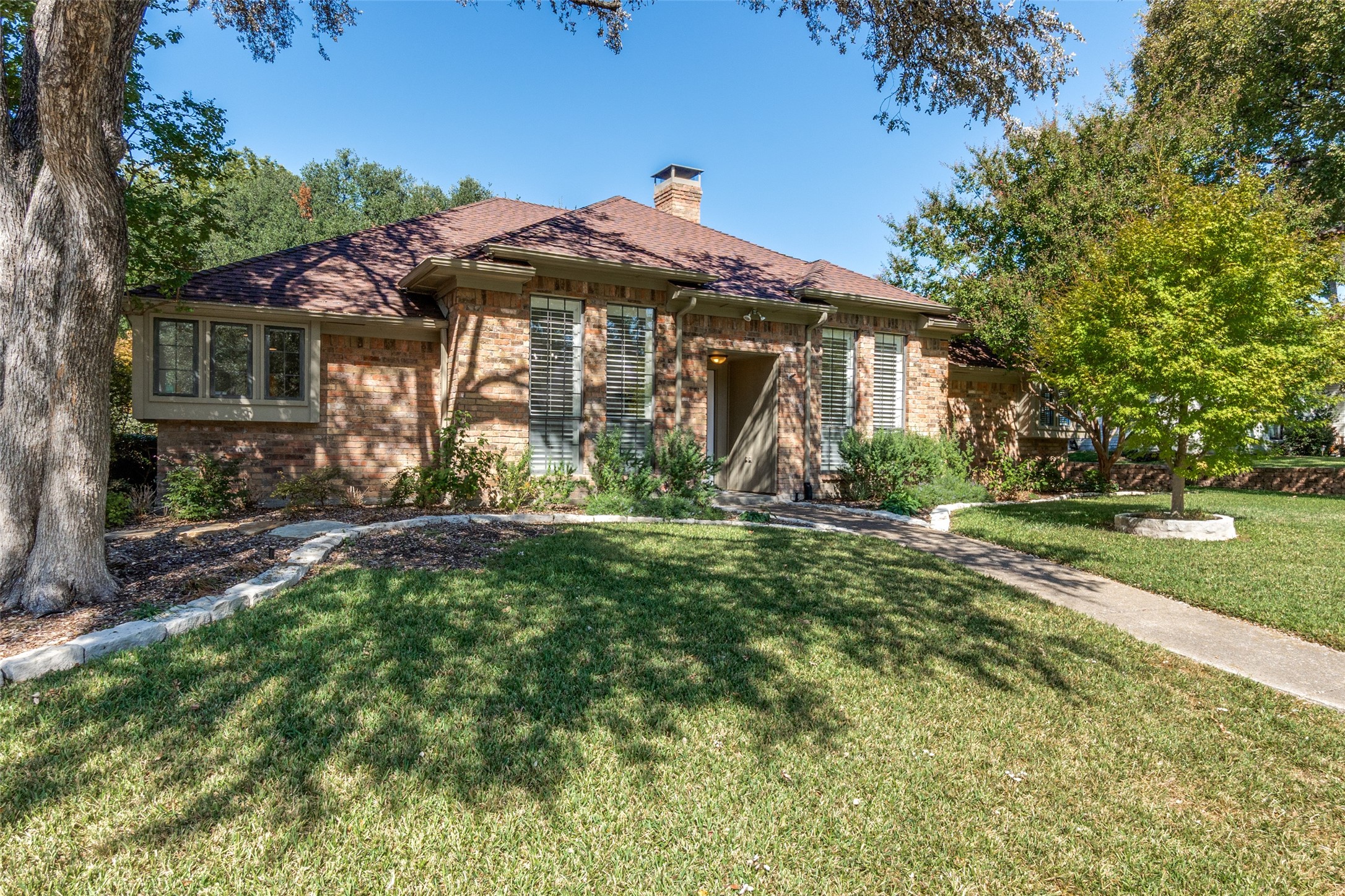 7301 Hundley Boulevard Dallas TX 75231