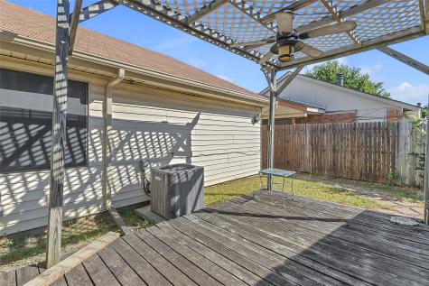 2440 Sunflower Drive Arlington TX 76014