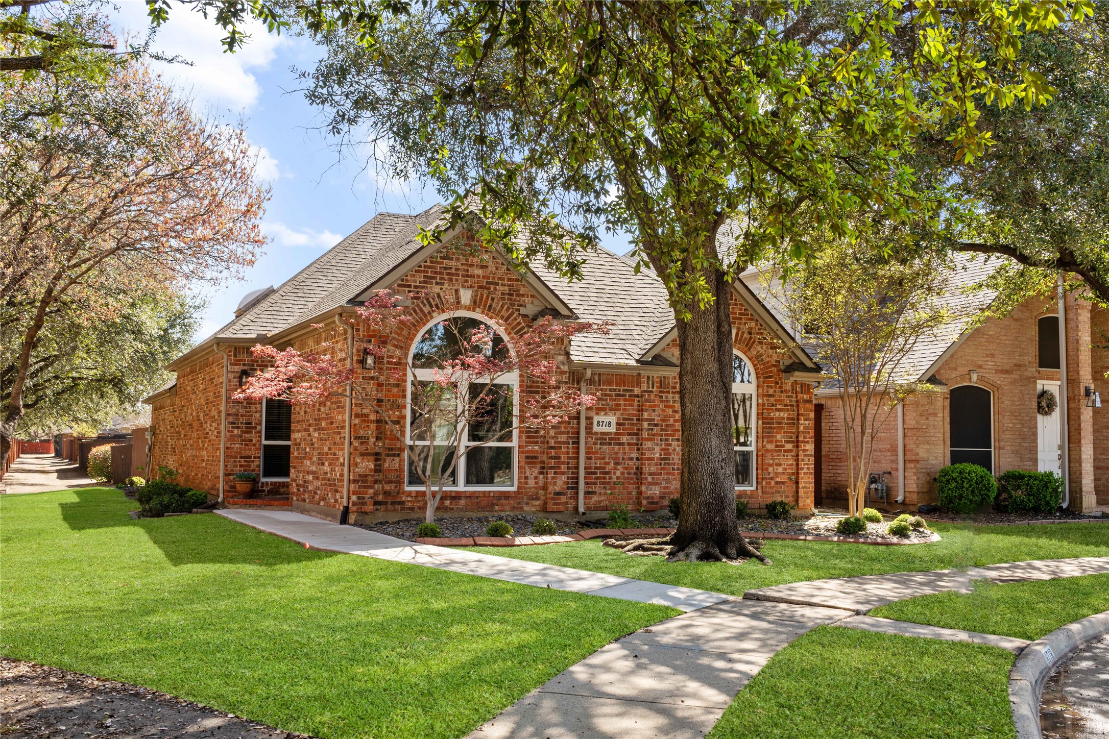 8718 Falls Road Irving TX 75063
