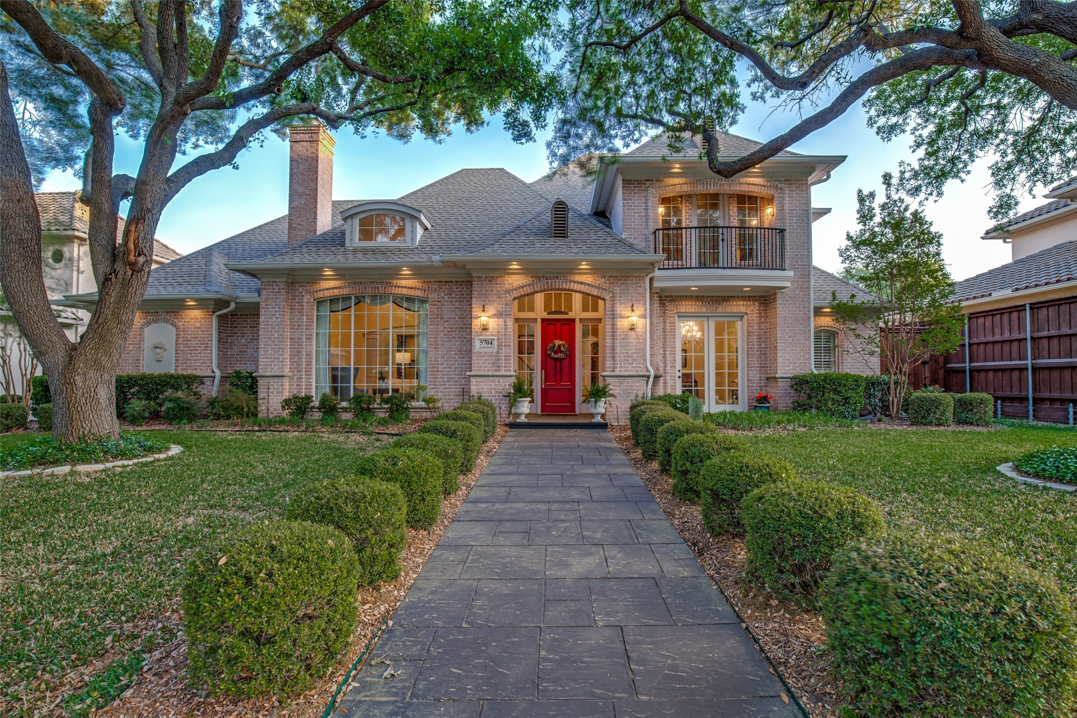5704 Eastman Drive Plano TX 75093