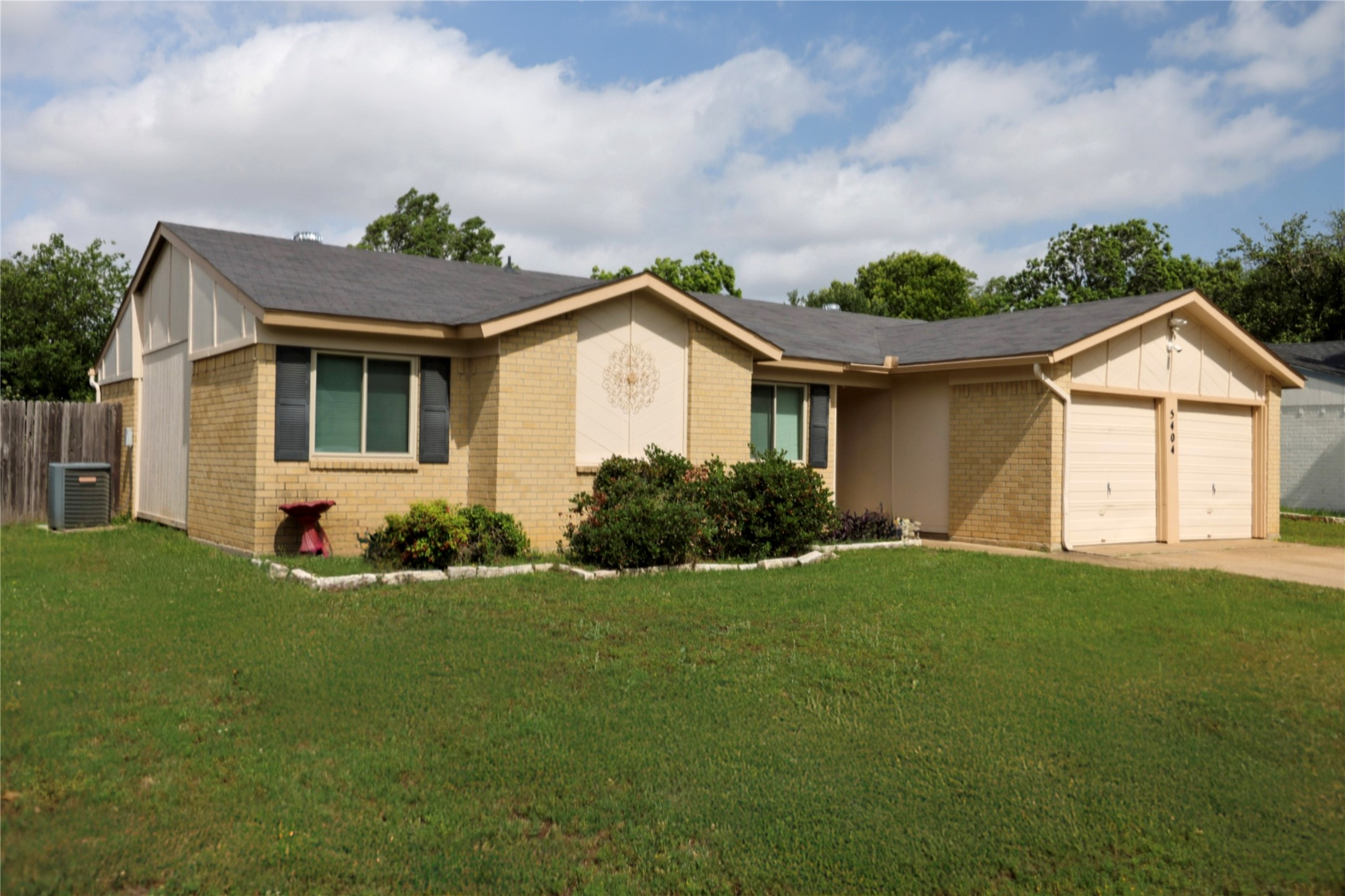 5404 Windy Meadow Drive Arlington TX 76017