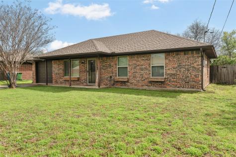 402 S 1st Street Sanger TX 76266
