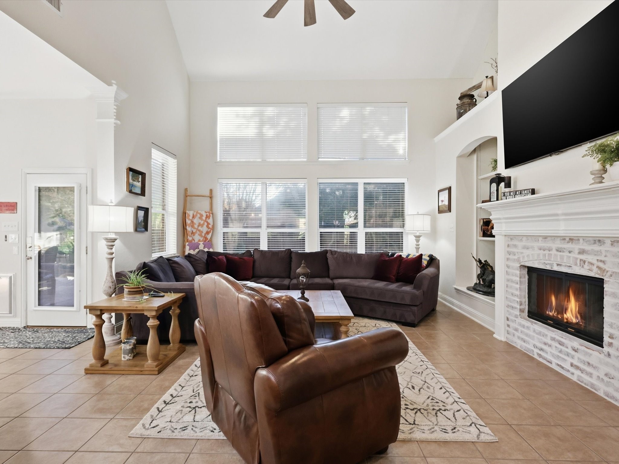 2632 Lakebend Drive Grand Prairie TX 75054