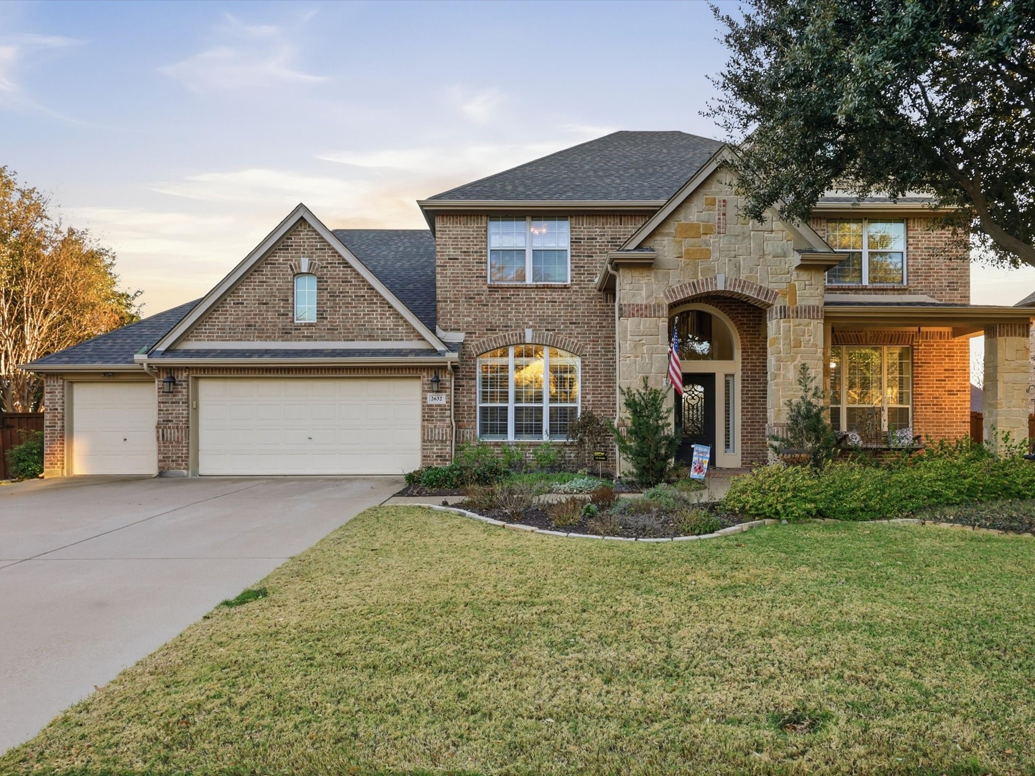 2632 Lakebend Drive Grand Prairie TX 75054