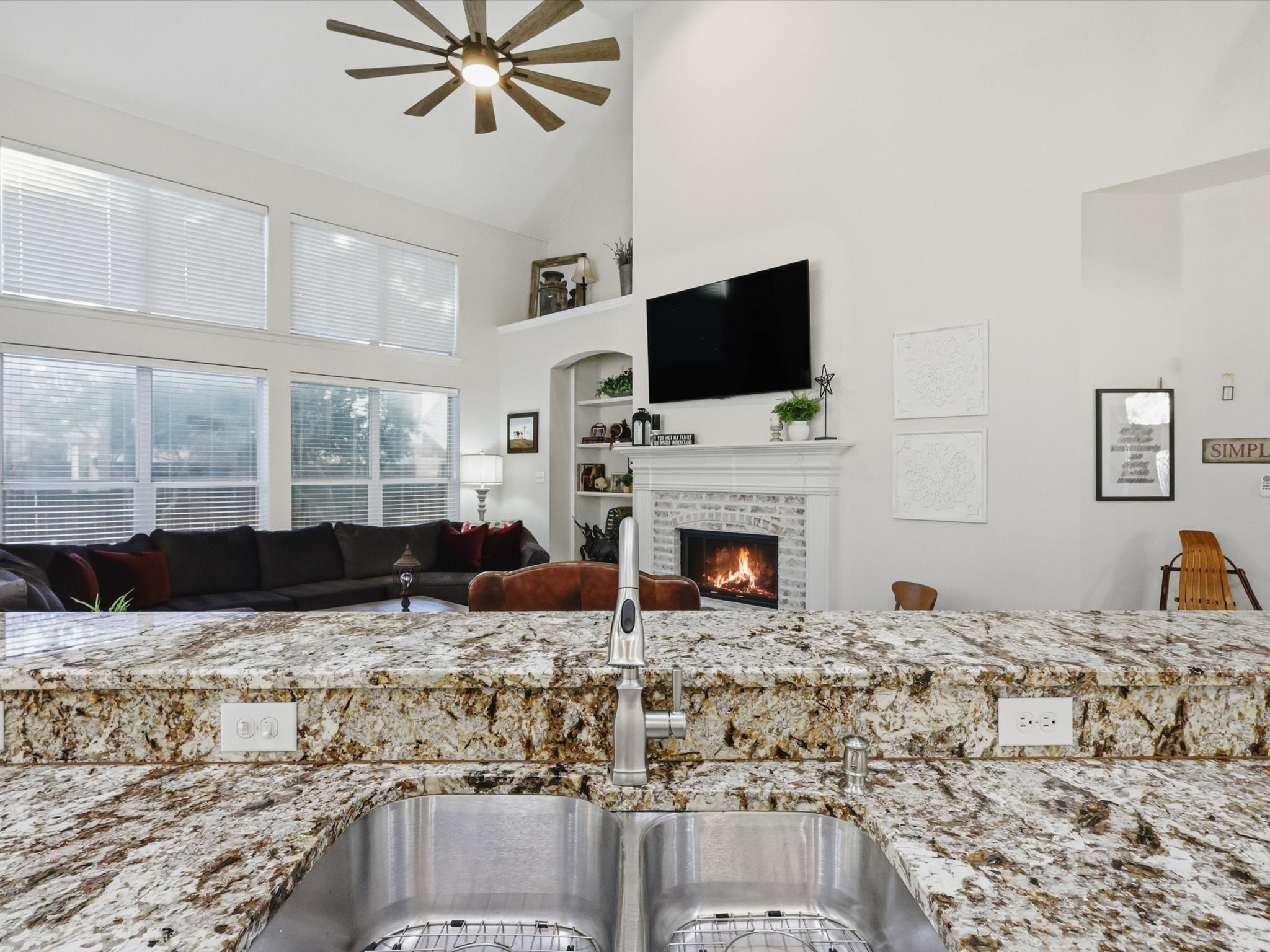 2632 Lakebend Drive Grand Prairie TX 75054