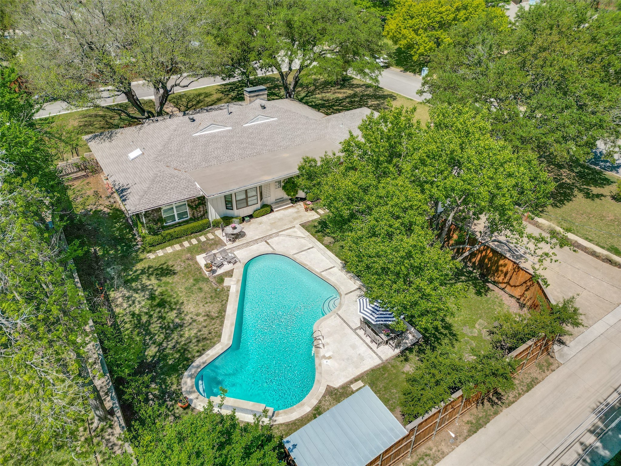 13852 Sprucewood Drive Dallas TX 75240