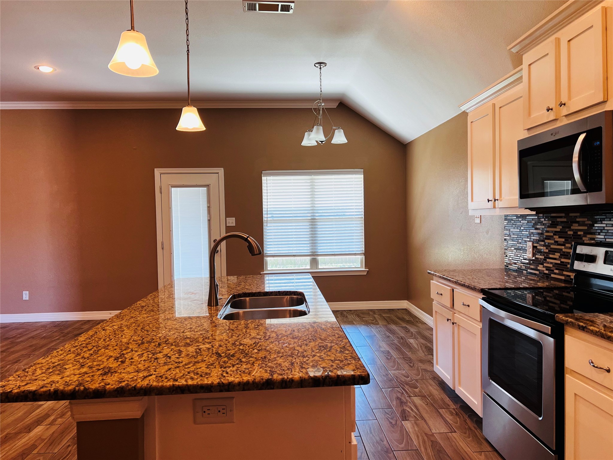 121 Frank Street Greenville TX 75402