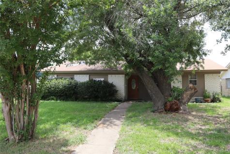 914 Laguna Drive Garland TX 75043