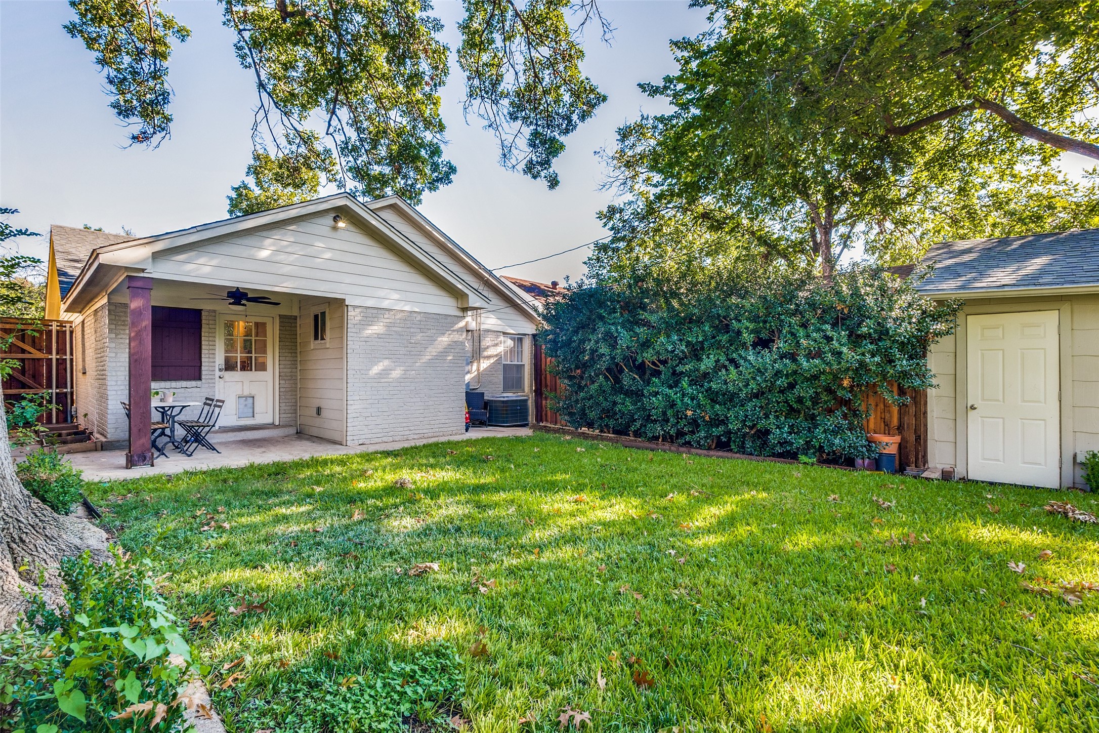 4321 El Campo Avenue Fort Worth TX 76107