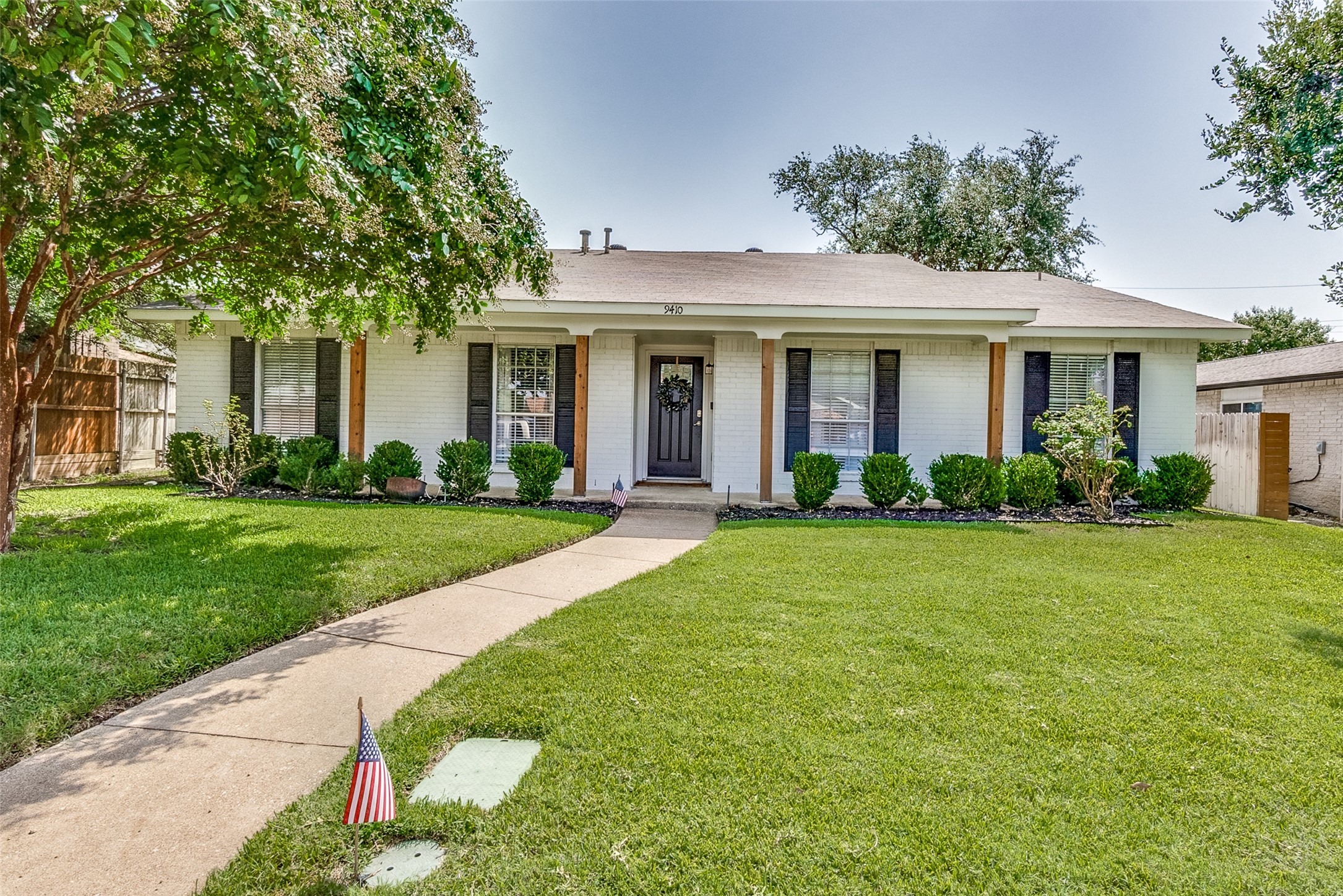 9410 Rolling Rock Lane Dallas TX 75238