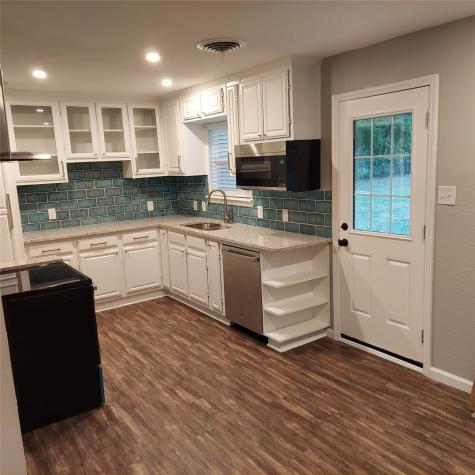 410 Hillcrest Street Mansfield TX 76063