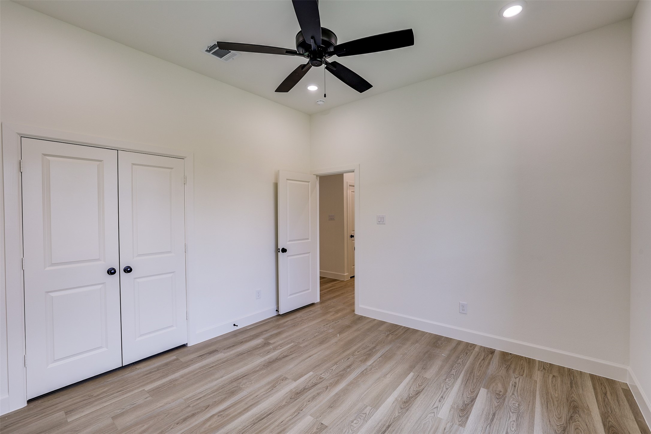 1601 Sea Breeze Court Azle TX 76020