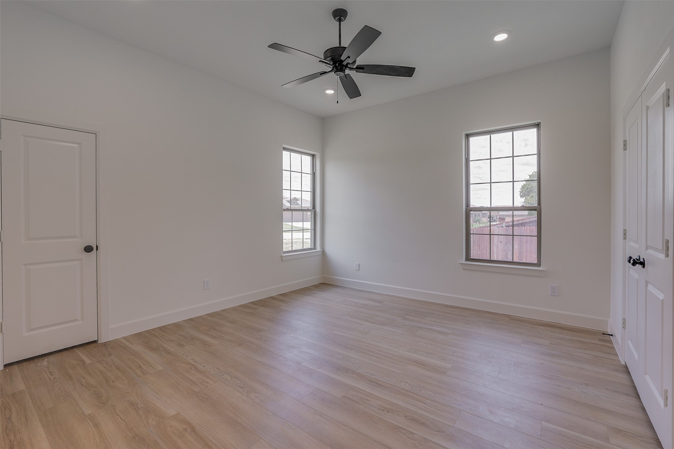 1601 Sea Breeze Court Azle TX 76020
