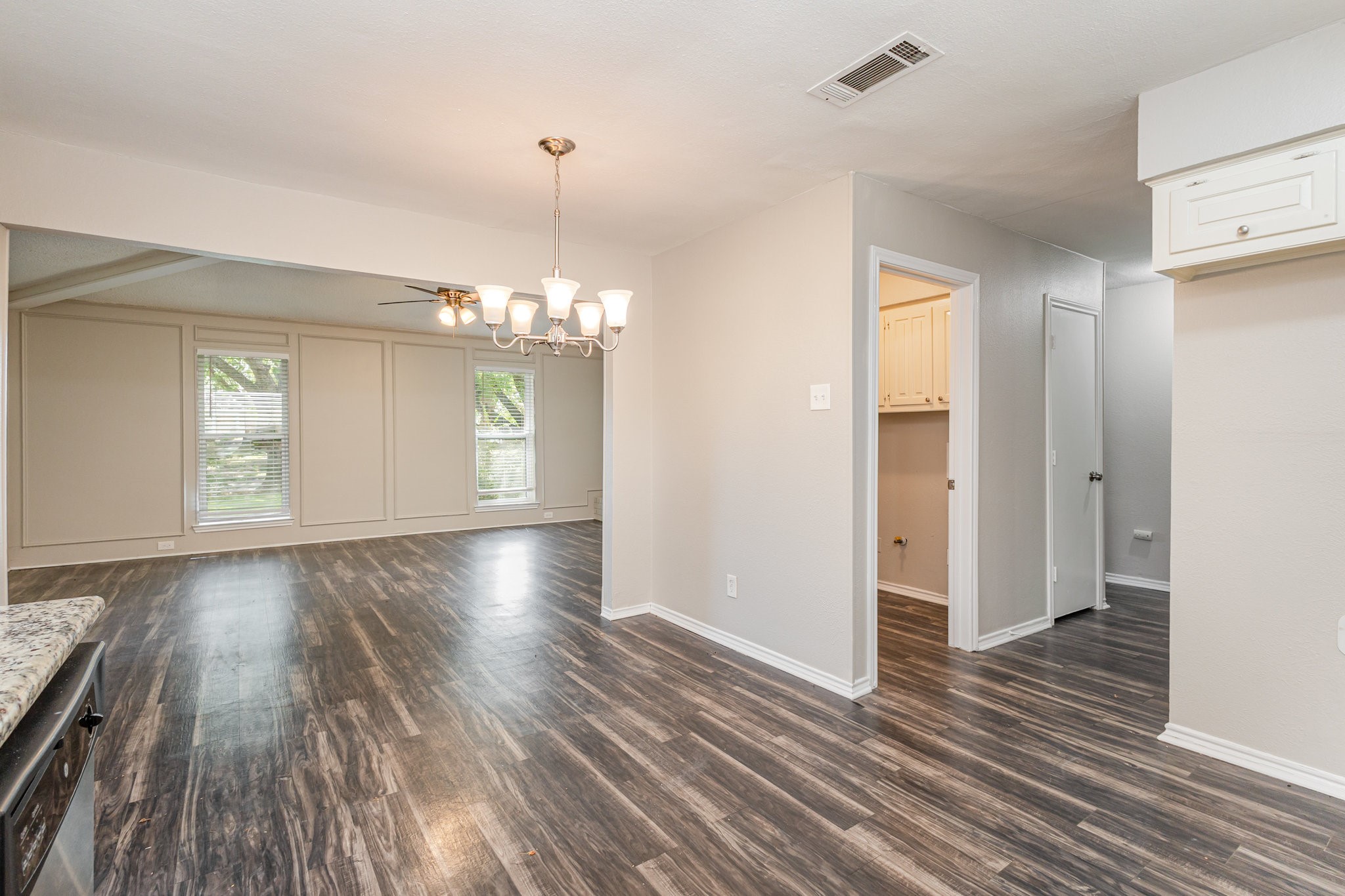 1017 Westminster Lane Garland TX 75040