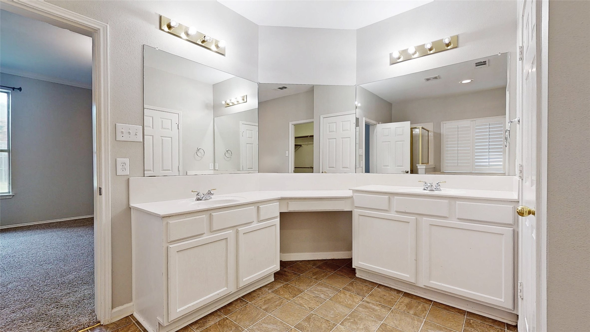 4107 Pine Glen Road Corinth TX 76208