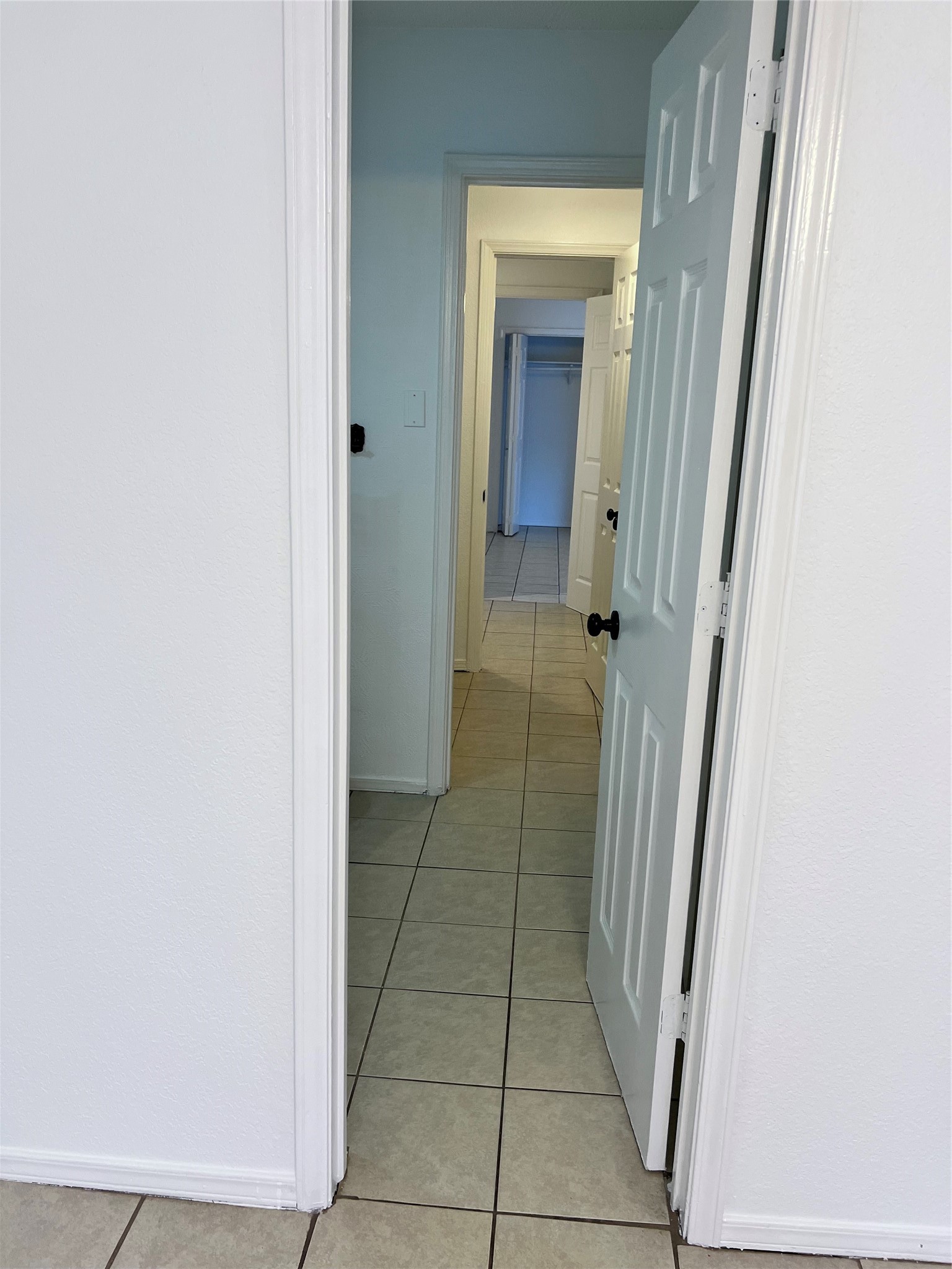 2715/2717 Parkchester Drive Arlington TX 76015