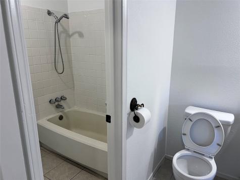 2715/2717 Parkchester Drive Arlington TX 76015