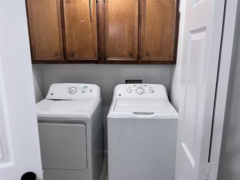 2715/2717 Parkchester Drive Arlington TX 76015