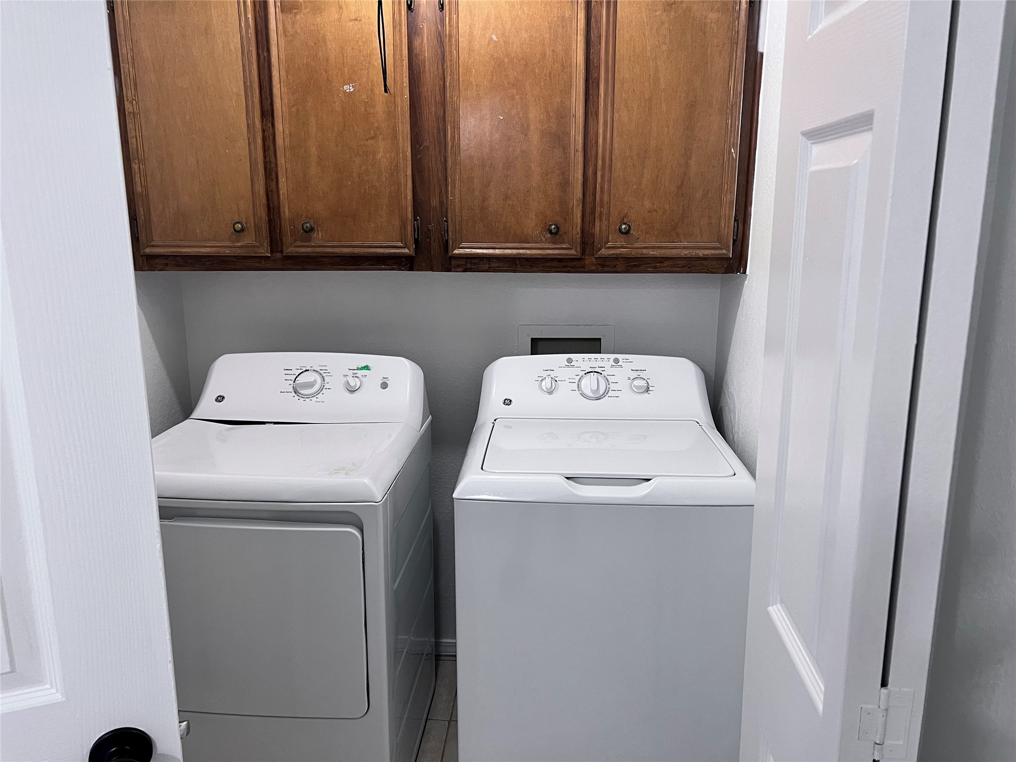 2715/2717 Parkchester Drive Arlington TX 76015