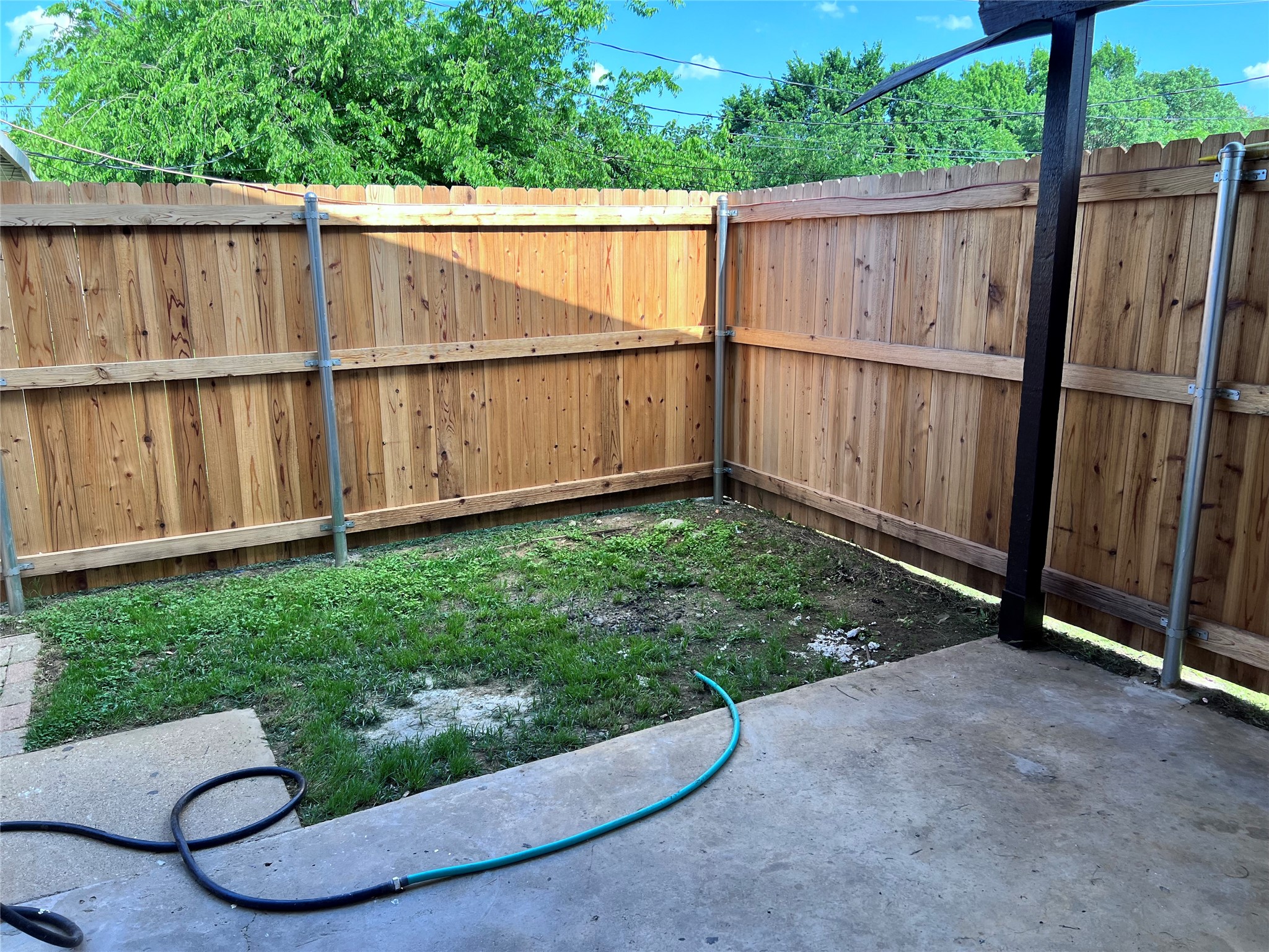2715/2717 Parkchester Drive Arlington TX 76015