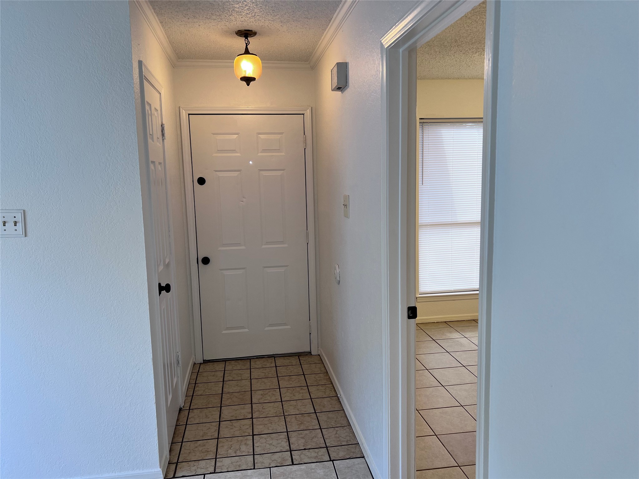 2715/2717 Parkchester Drive Arlington TX 76015