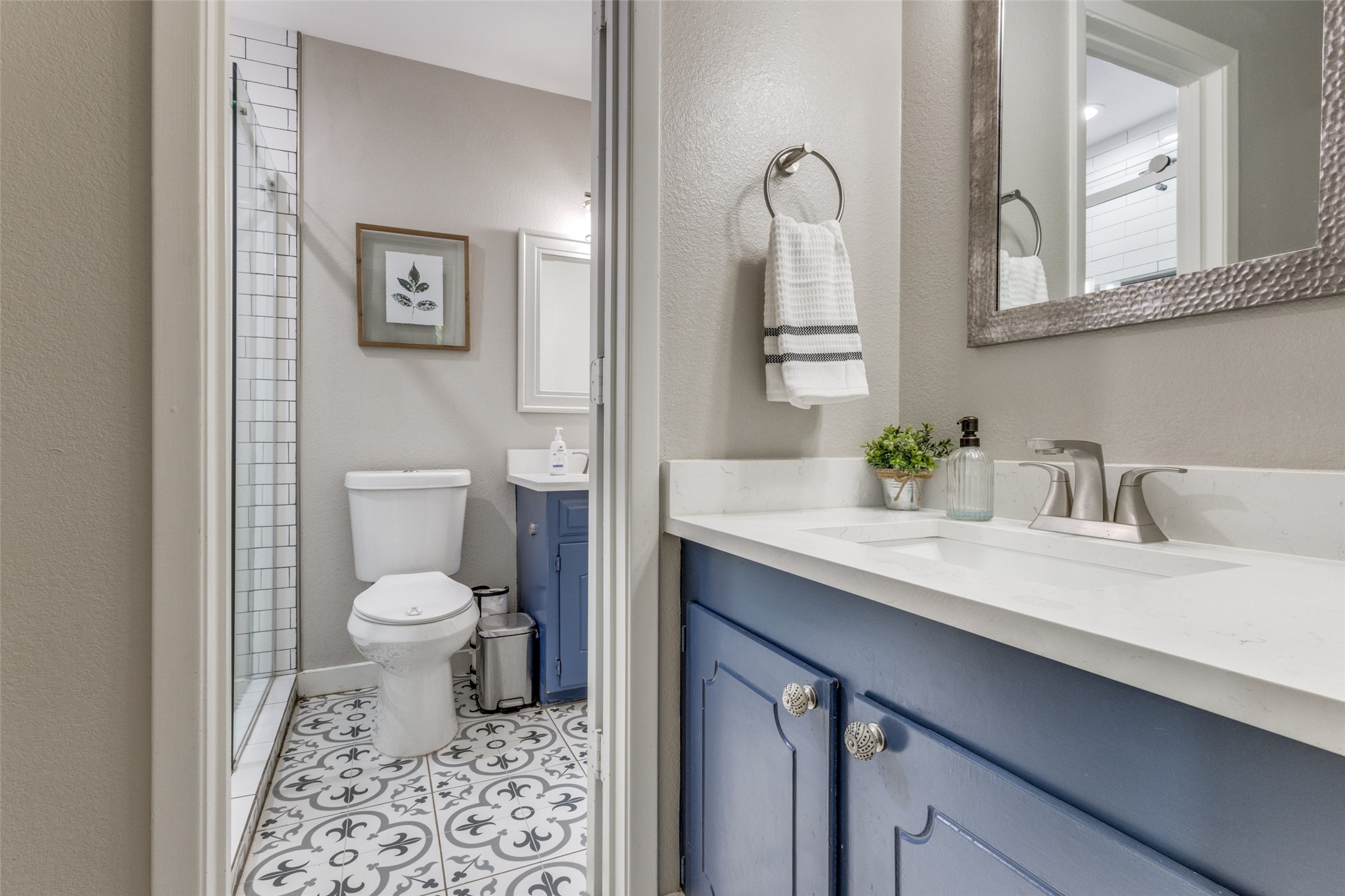 6482 County Road 321 Valley View TX 76272