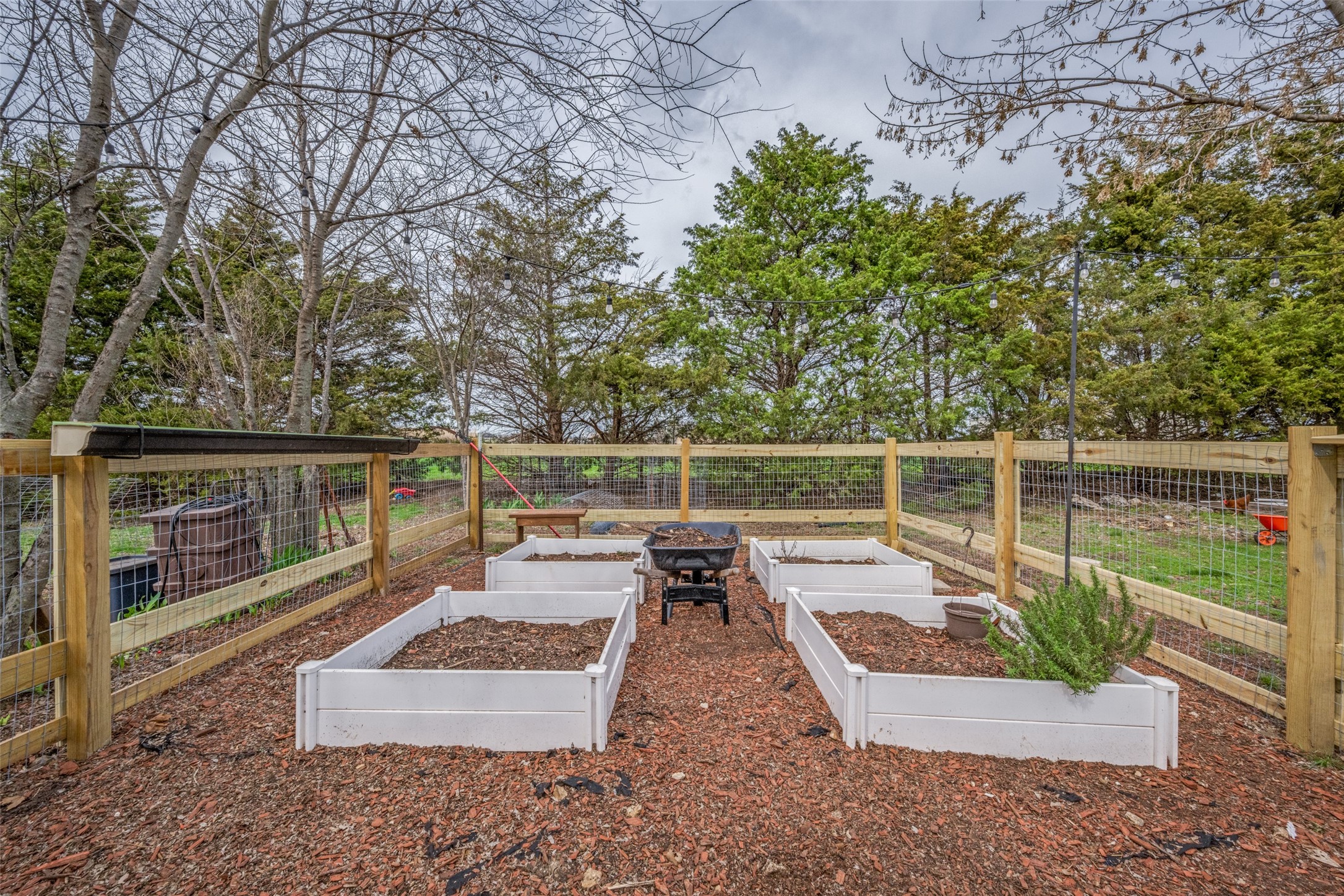 6482 County Road 321 Valley View TX 76272