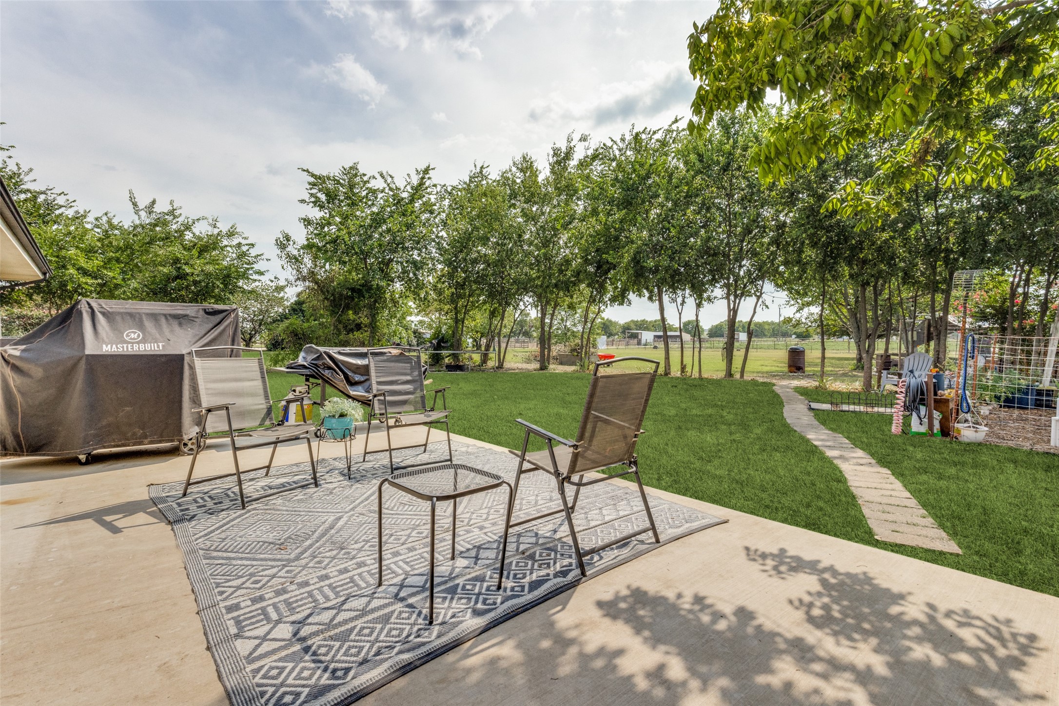 6482 County Road 321 Valley View TX 76272
