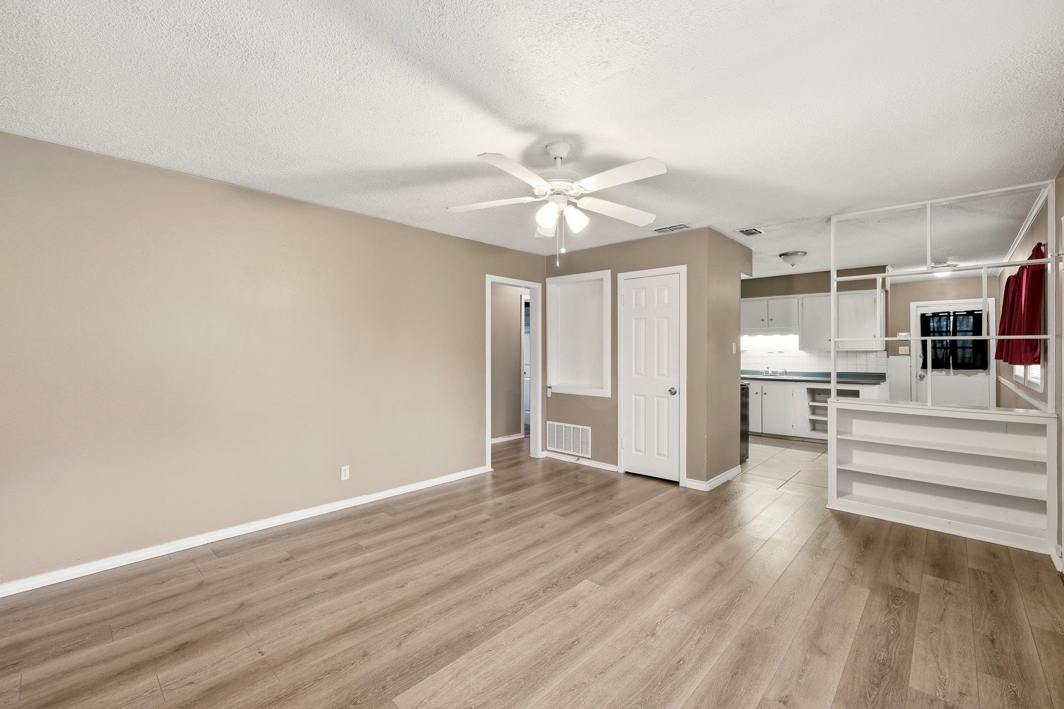 1919 Bradshaw Tyler TX 75702
