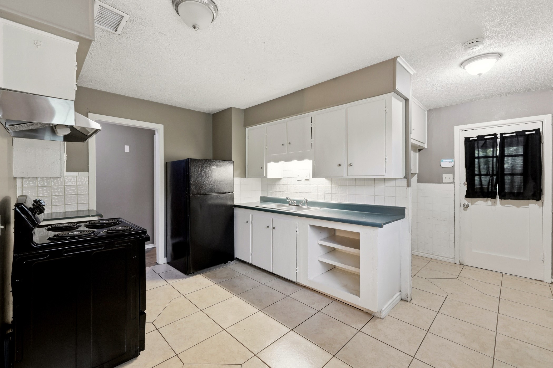 1919 Bradshaw Tyler TX 75702
