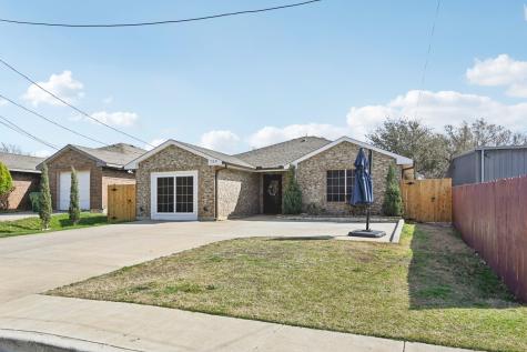 720 Calumet Avenue Cockrell Hill TX 75211