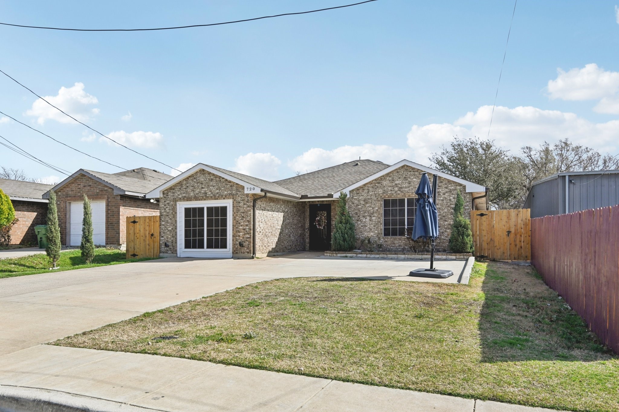 720 Calumet Avenue Cockrell Hill TX 75211