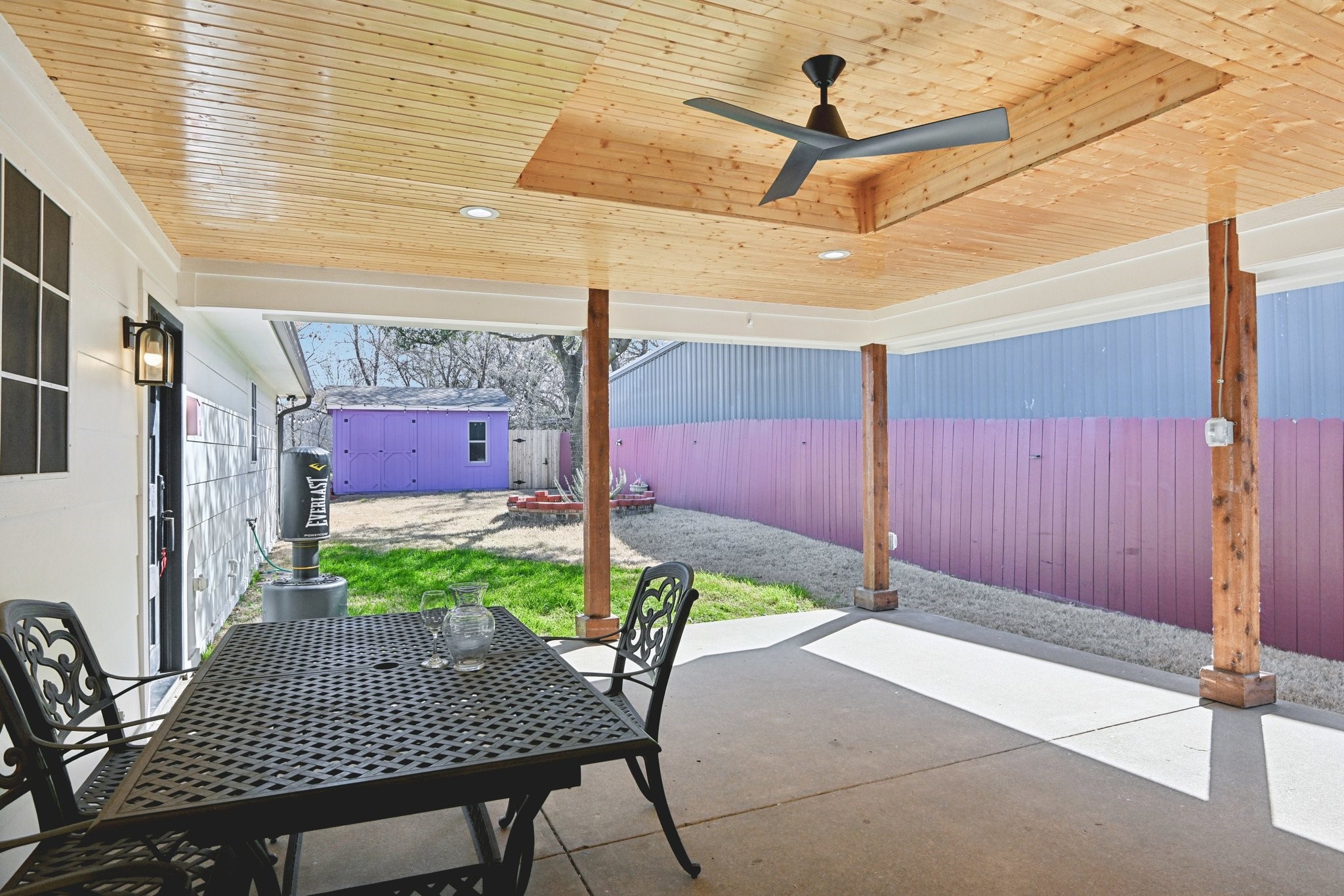 720 Calumet Avenue Cockrell Hill TX 75211