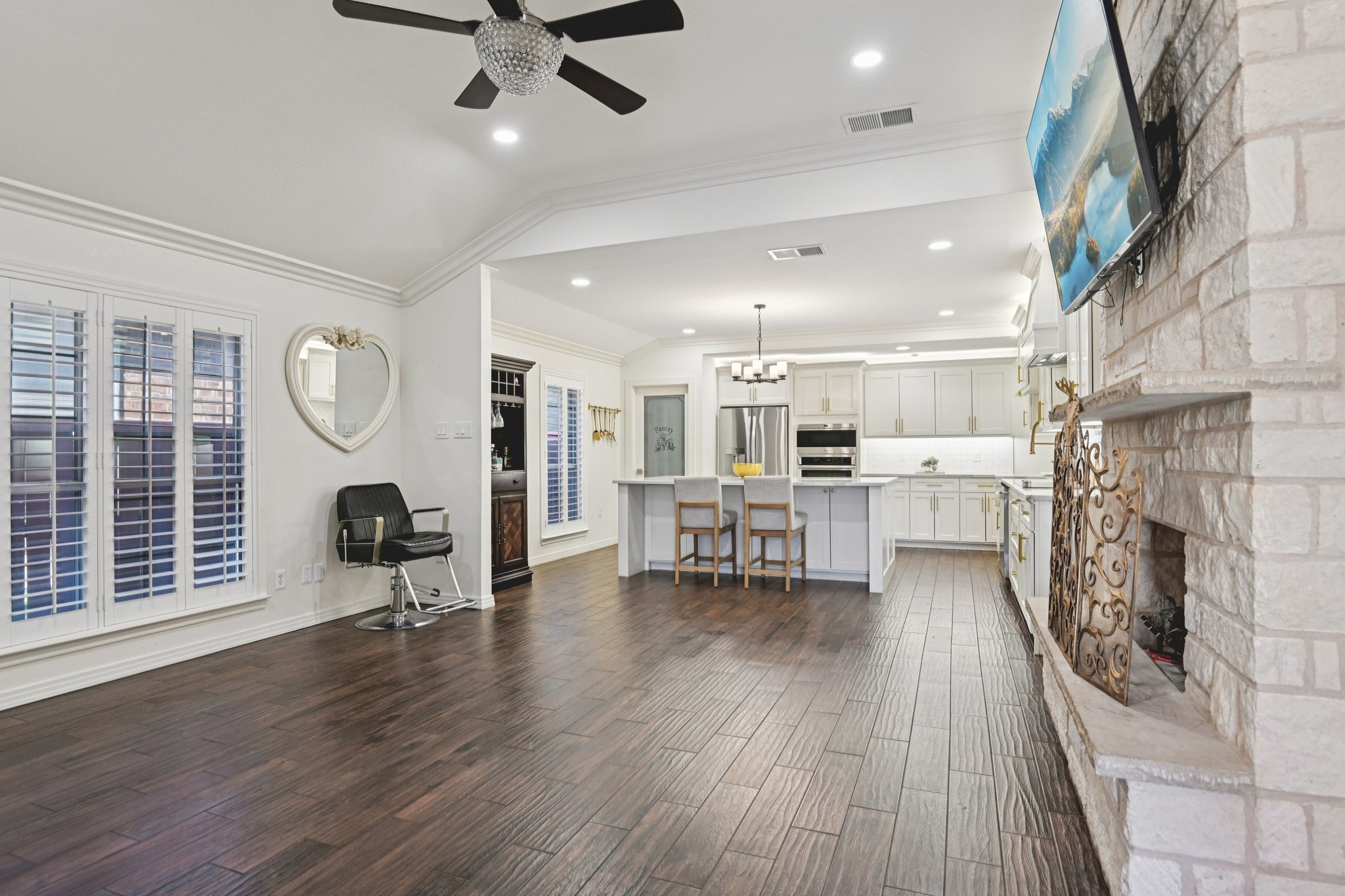 720 Calumet Avenue Cockrell Hill TX 75211