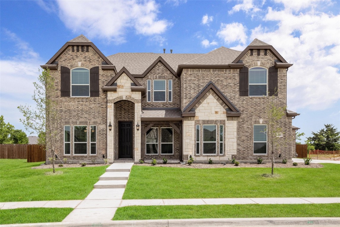 386 Llano Drive Forney TX 75126