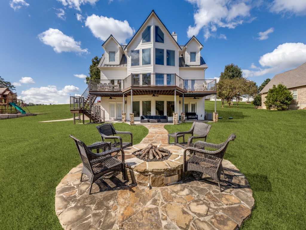 5848 Lago Vista Drive Athens TX 75752