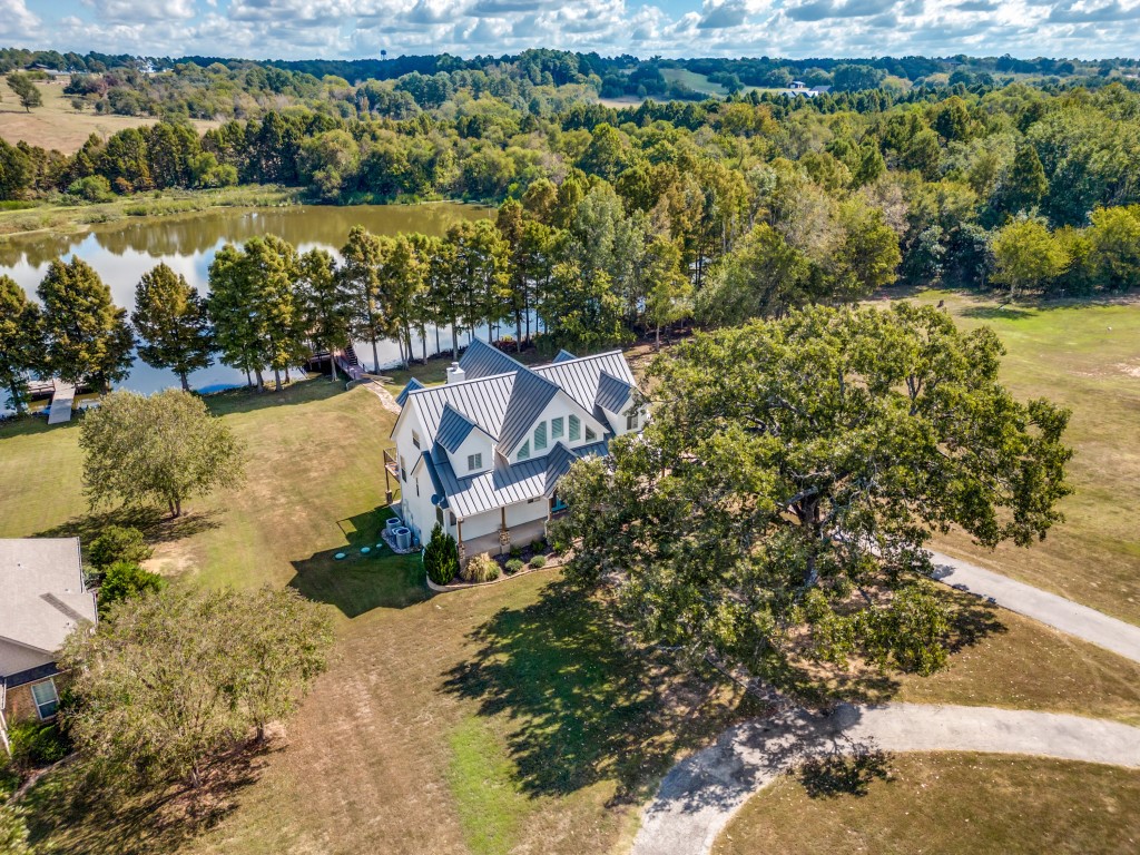 5848 Lago Vista Drive Athens TX 75752