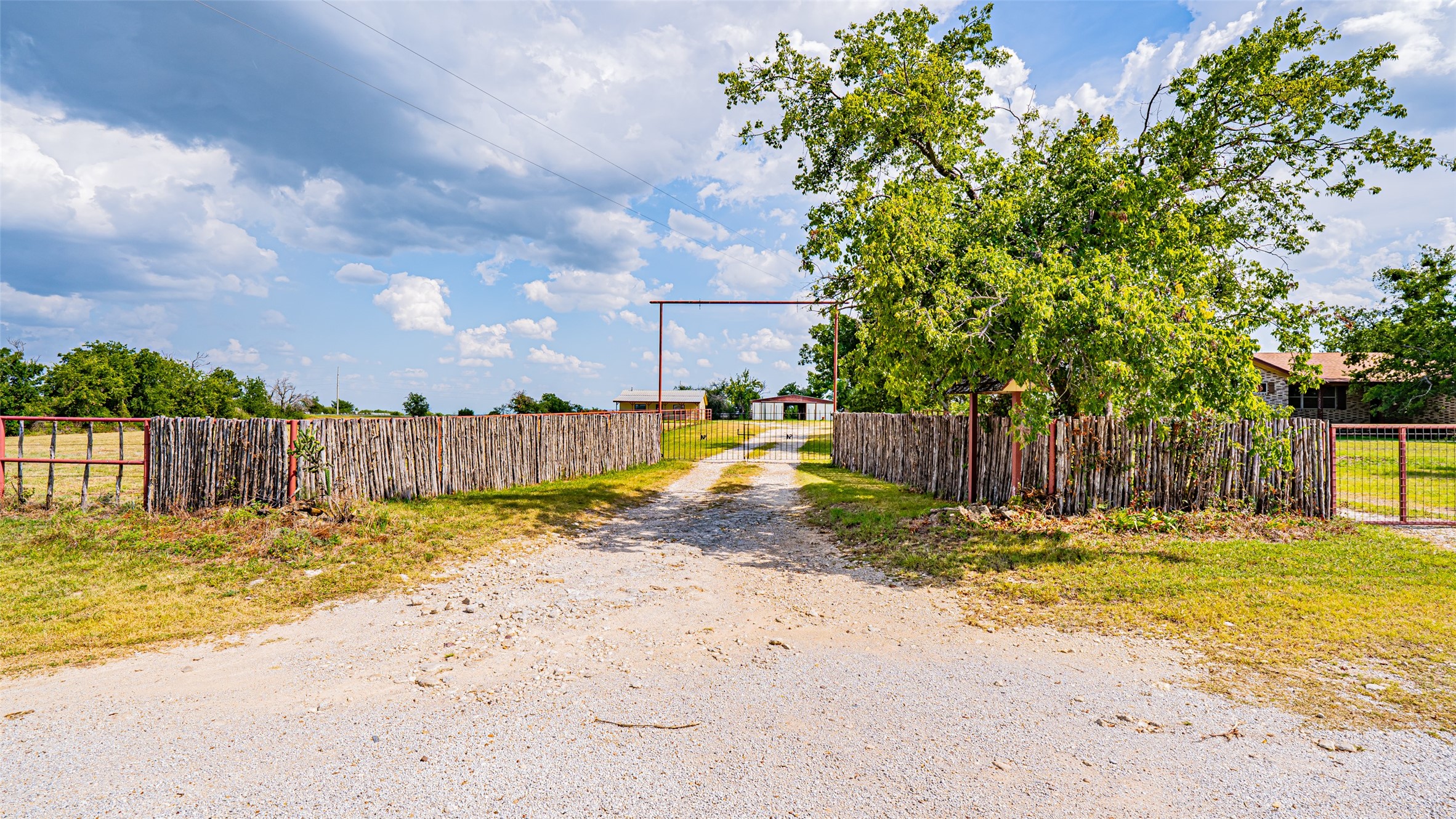 3891 Cr 351 Stephenville TX 76401