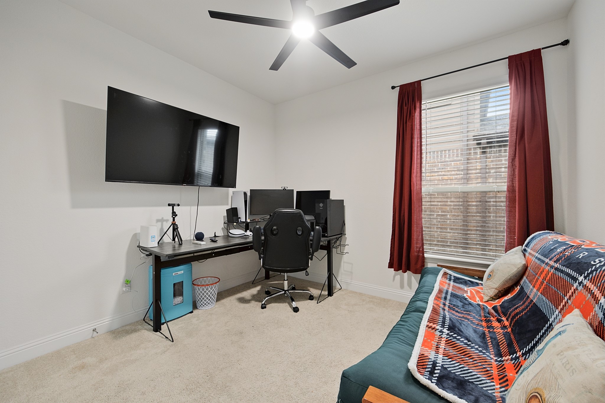 2520 Walker Avenue Aubrey TX 76227