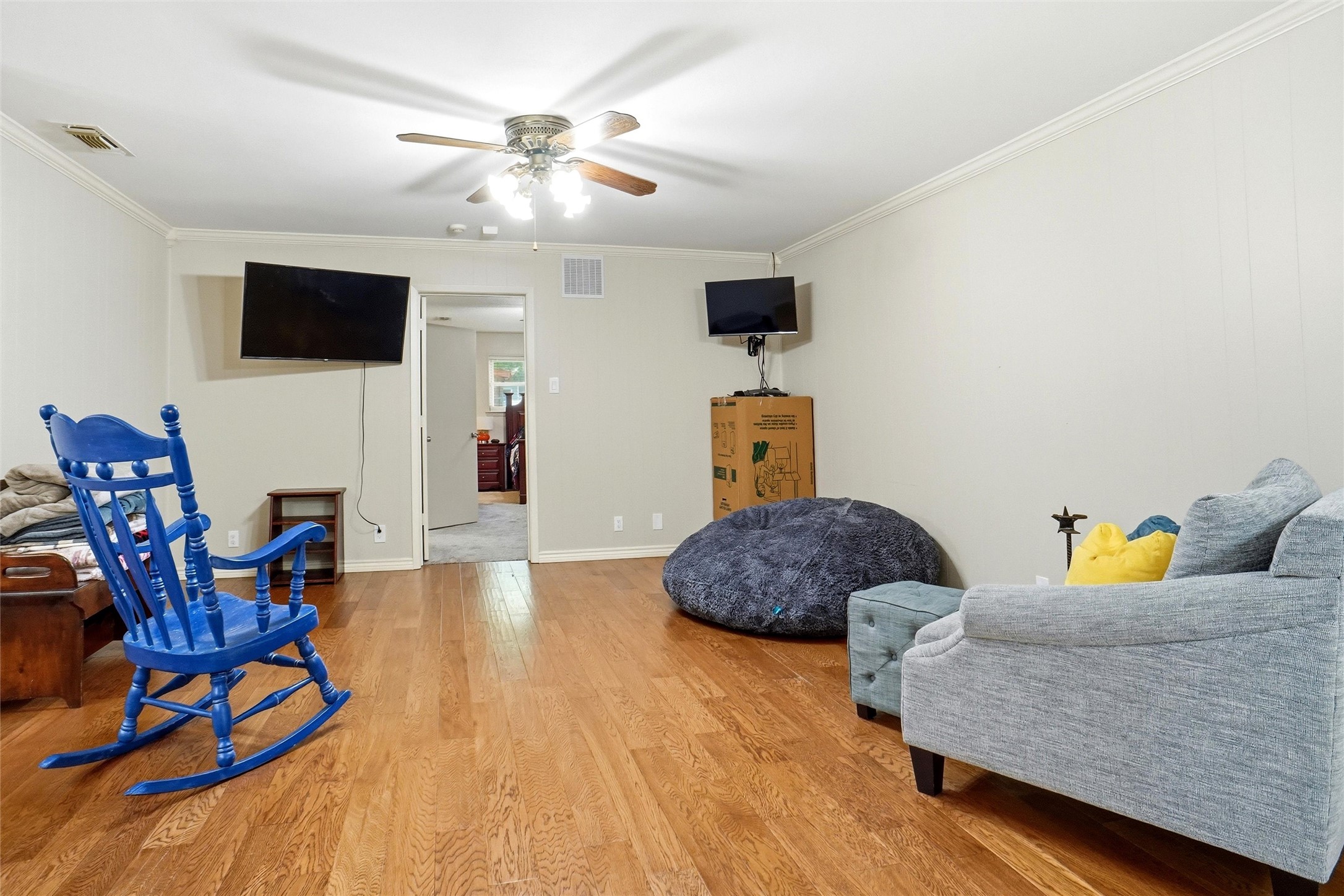 1004 Gladstone Avenue Azle TX 76020