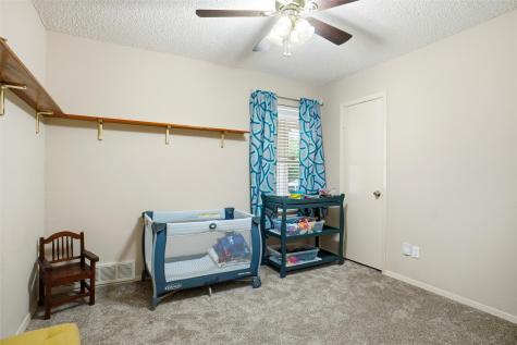 1004 Gladstone Avenue Azle TX 76020