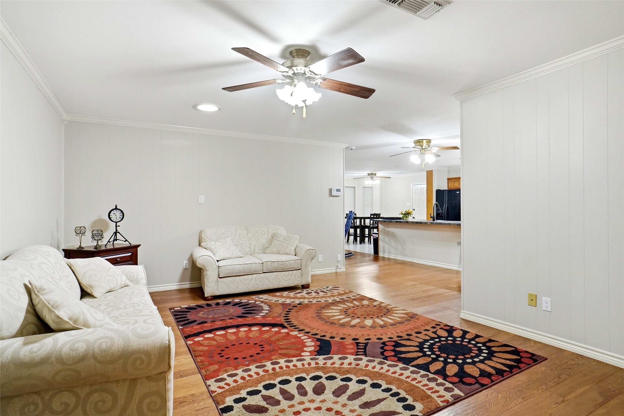 1004 Gladstone Avenue Azle TX 76020