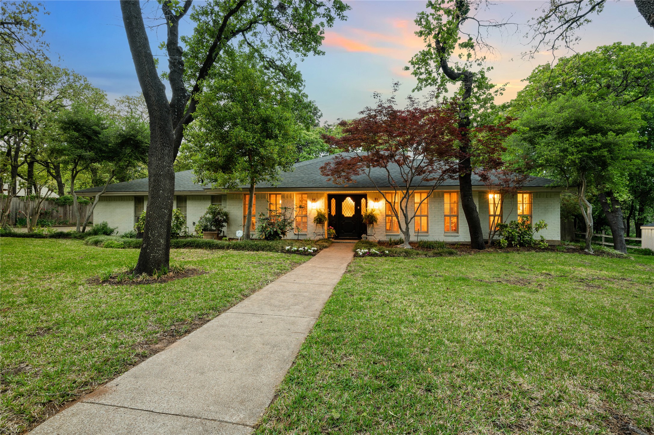 1716 Avondale Drive Colleyville TX 76034