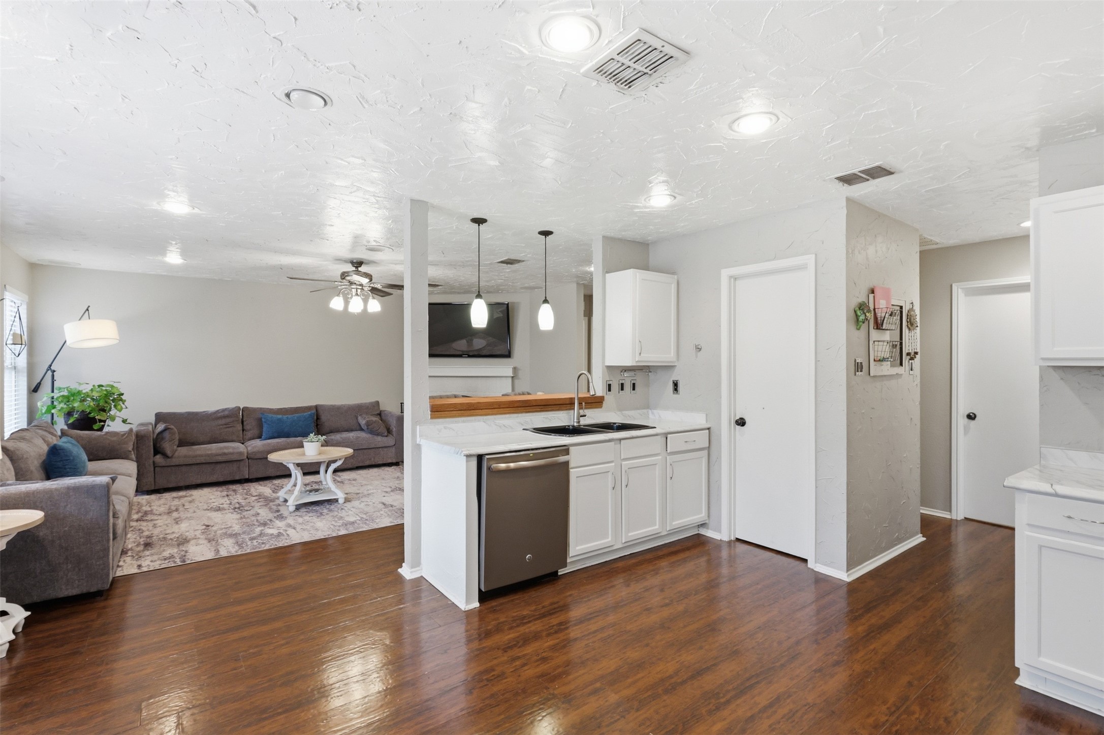 8400 Mild Creek Lane Denton TX 76210