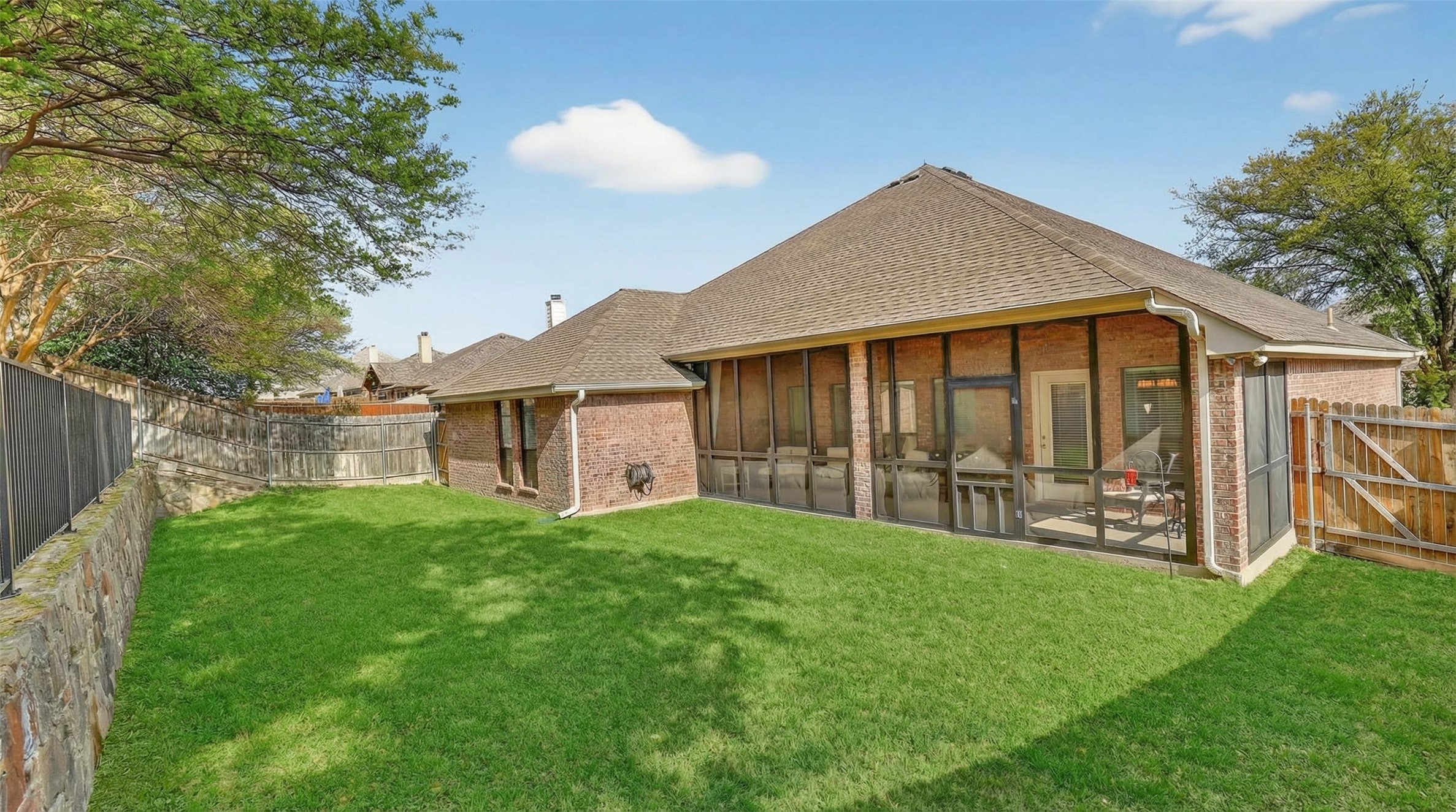 11005 Castle Oak Lane Fort Worth TX 76108