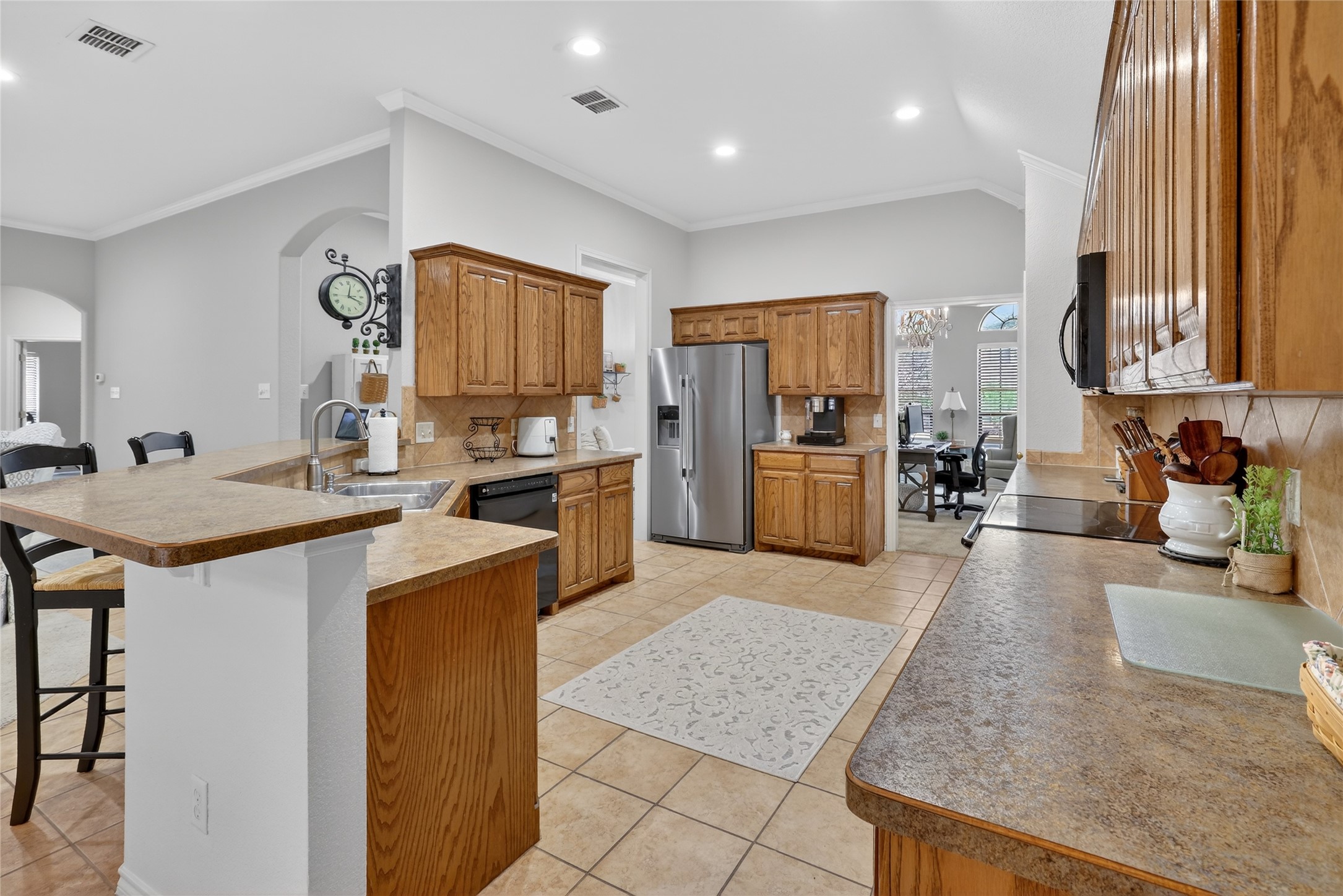 11005 Castle Oak Lane Fort Worth TX 76108
