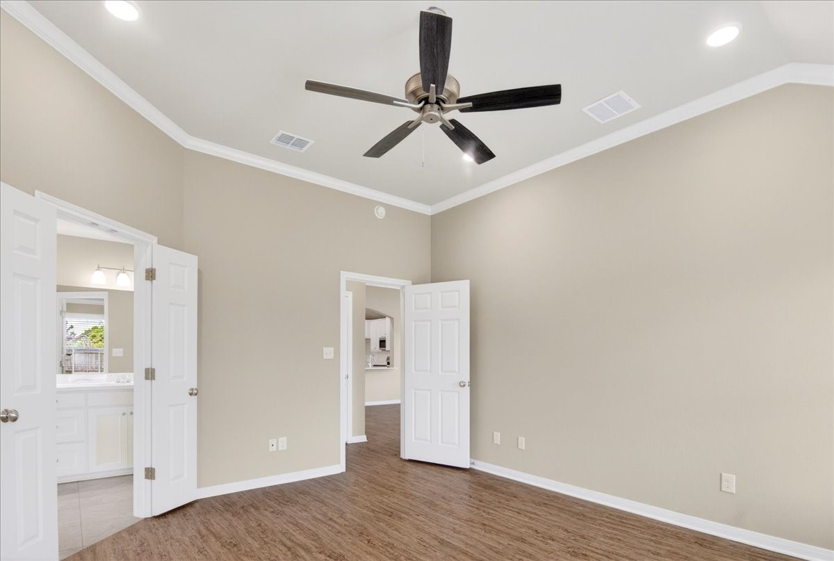 2509 Yoder Lane Robinson TX 76706