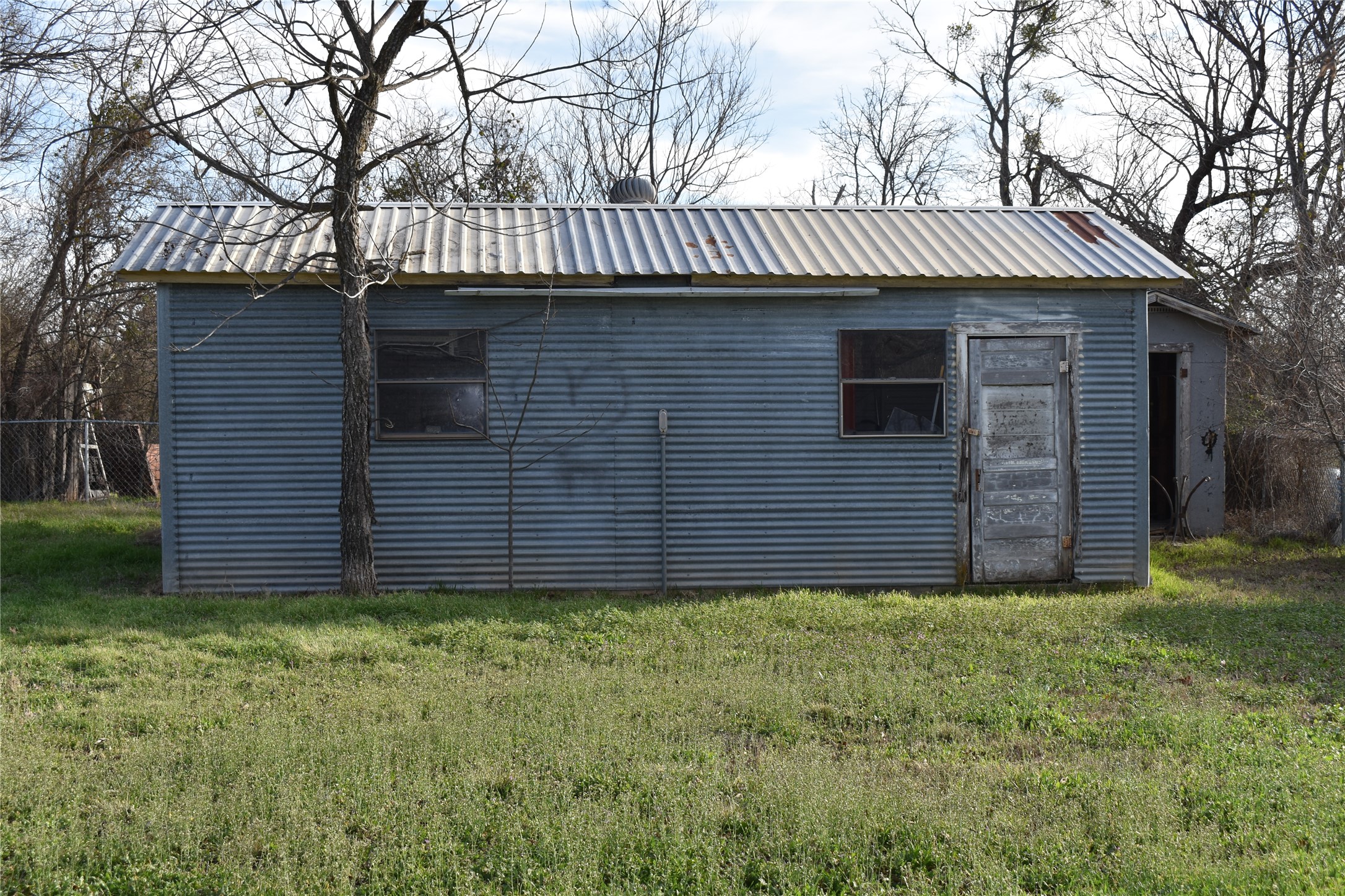 1207 E Fitzgerald Street Bangs TX 76823